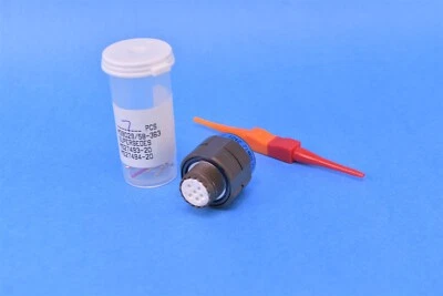 ITT Mil-Spec Circular Connector 6P Male Straight Solder 5A D38999/26WB98PN - Image 1 of 4