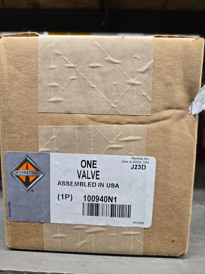 GENUINE NEW OEM INTERNATIONAL TURBO AIR PRESSURE VALVE BLOCK 100940N1 - Image 1 of 1
