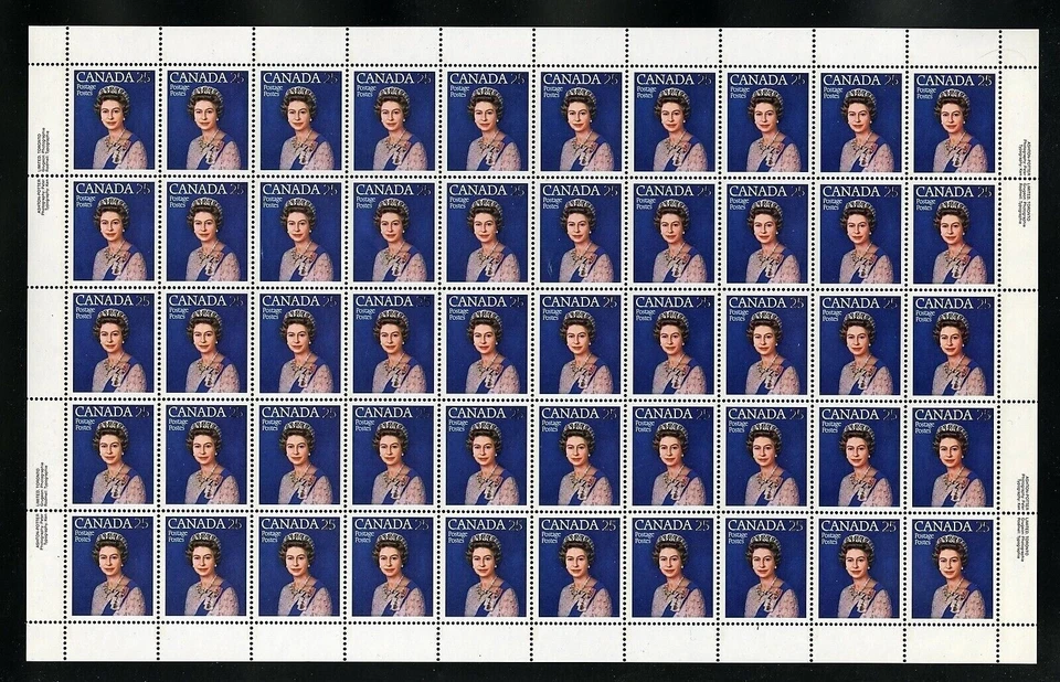 Canada — Full Pane of 50 — 1977, anniv. of the reign of Elizabeth II #704 MNH - Image 1 of 1