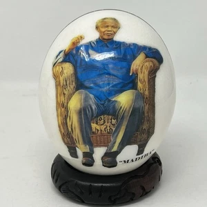 Nelson Mandela echtes Straußenei Decoupage Volkskunst afrikanische Flaggen Karte Handarbeit - Bild 1 von 19