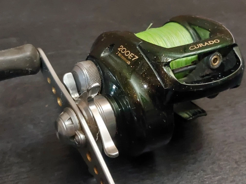 Carretel Shimano Curado 201 E7 Baitcast destro Japão estado fantástico! - Imagem 1 de 4