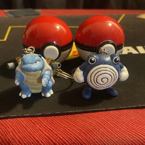 Vintage 1999 Pokemon Blastoise & Poliwhirl Keychains with Pokeballs Pokemon Fig Cover