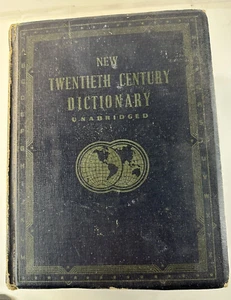 Webster's New Twentieth Century Dictionary Unabridged 1945 WW2 Era Pictures Maps - Picture 1 of 12