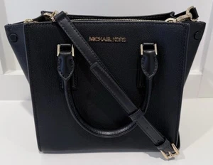 Michael Kors Black Selma Medium Saffiano Leather Crossbody Bag Purse Gold Logo - Picture 1 of 15