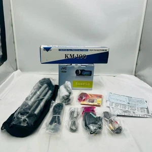 JVC Everio GZ-HM33 Video Camera + Tripod + SD Card Full Set, Used, As-Is - Picture 1 of 8