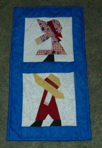 Quilted Table Runner Hot Dish Pad Handmade Amish Pattern - Picture 1 of 2