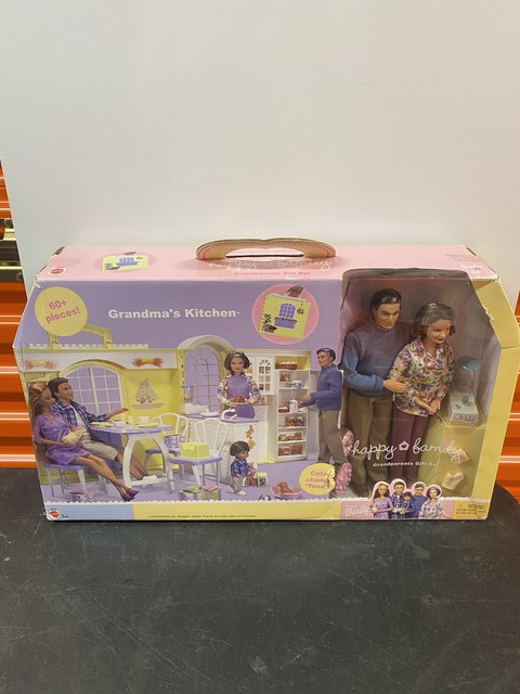 Barbie Happy Family Grandma's Kitchen Doll Gift Set 2003 Mattel