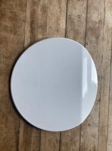 2012-2017 Buick Verano Fuel Door OEM Gas Filler Lid Cover Pearl White - Bild 1 von 3