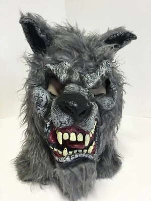 Hombre Lobo con Colmillos Lengua Máscara Adulto Cabeza Completa Gris Lobo Piel de Miedo Peludo Juegos con disfraces Foto 1 de 4
