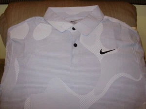 Camisa polo de golf Nike Dri-Fit ADV Tour camuflada DR5312-519 lila púrpura para hombre pequeña - Imagen 1 de 10
