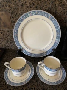 VINTAGE NORITAKE BONE CHINA " RANDOLPH" DINNER PLATE 10 1/2" /2 CUPS SAUCERS - Picture 1 of 5