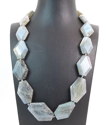 Collana in Labradorite con chiusura in Argento 925 Made in Italy - Immagine 1 di 3