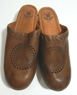 Zuecos para mujer Lucky Brand 8 mulas vintage signo de paz Y2K madera cuero DEFECTUOSOS Foto 1 de 4