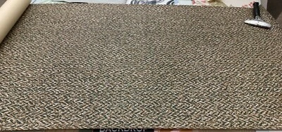 Rolo de papel de parede vintage estático bege parafuso triplo - Imagem 1 de 4