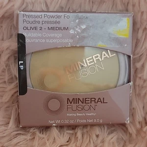 FREE SHIPPING Olive 2 Medium Pressed Powder Foundation 0.32 Oz Mineral Fusion - Picture 1 of 2