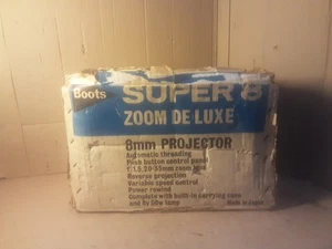 BOOTS AUTO 8 DE LUXE 8mm Cine film projector With Bits+ BOX - Picture 1 of 22