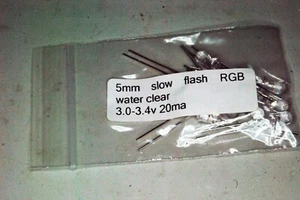 5mm slow flash RGB water clear through hole LED 3.0-3.4v 20ma pack of 10 - Picture 1 of 1