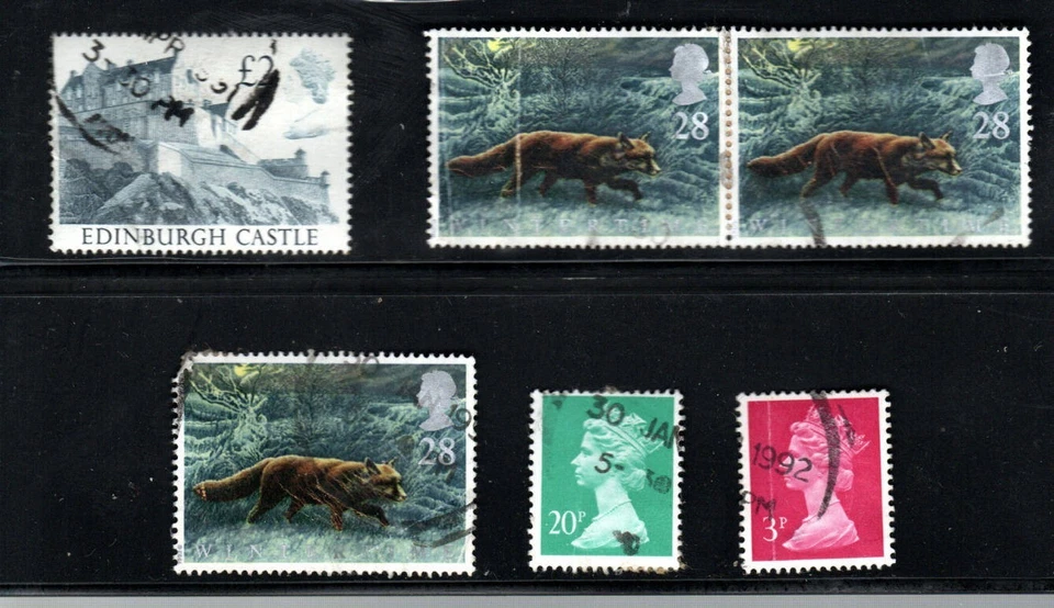 United Kingdom - 4 used stamps - three 28p & one £2, 3p & 20p stamps - Image 1 of 4