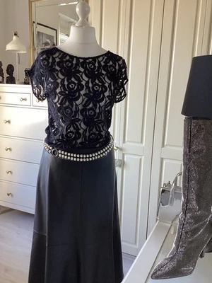 Zara Oberteil Spitzenbluse Tüll bestickt Chiffon Schwarz  Gr. M - Bild 1 von 4
