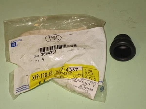 1964-1967 Chevrolet Chevelle Impala Nova NOS valve cover grommet 3894337 - Picture 1 of 3