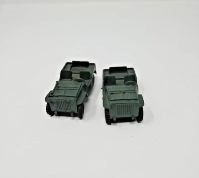 Lot 2 Vintage Green Willys US Army Jeep Toy Plastic Car  3” Spare Parts - Image 1 of 4