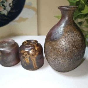 Bizen ware by Sanroku kiln Japanese Sake vessel 3-piece Set Sake Bottle & Cup - Picture 1 of 14