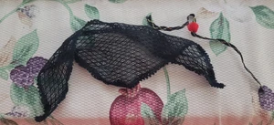 Vintage 1979 Hispanic Barbie La Muneca Hispanica Chal y Collar/Gargantilla SOLO - Imagen 1 de 3