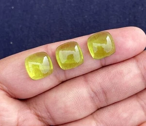 Peridot Quartz Smooth Cushion Cabochon, Loose Gemstone, 12x12 MM 1 Piece 7Ct. - Picture 1 of 5