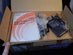 NEU Toshiba Enhanced Port Replicator 2001 PA3082U-1PRP - Bild 1 von 8
