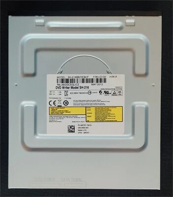 Toshiba SH-216BB/DEBHF SATA DVD+RW Drive [Dell P/N: 9FD57,  5.25" Drive] - Image 1 of 4