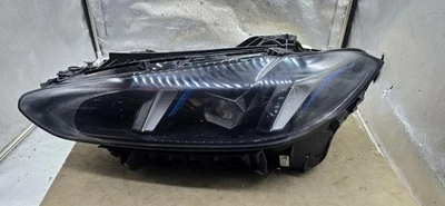 BMW M4 2025 LED FARO NEGRO LADO DEL CONDUCTOR IZQUIERDO USADO OEM Foto 1 de 4