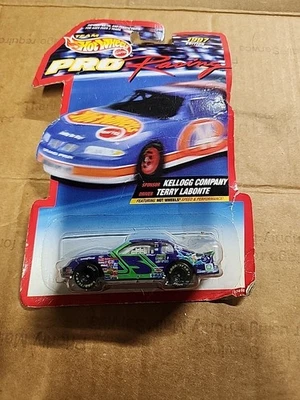 1:64 1997 HOT WHEELS PRO RACING #5 KELLOGGS SPOOKY FRANKENSTEIN TERRY LABONTE RD - Image 1 of 4
