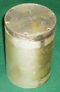 ML_(Mechanikai Laboratórium)_Geschlossen_Schattiert_Präzision_100 μH_Induktivität_[=T=] - Bild 1 von 7