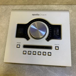 Universal Audio Apollo Twin MKII Thunderbolt Audio Interface Solo Core Silver - Picture 1 of 8