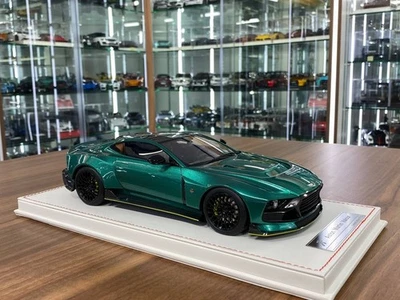 Aston Martin Valour by Runner Limited 50 pcs Racing Green [ 1/18 Resin] - Image 1 of 4