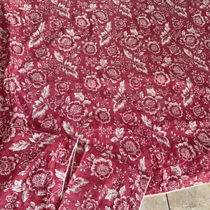 Tommy Hilfiger Duvet Set Red Cream Ticking Stripes Floral Reversible 3 Pc. KING - Picture 1 of 5