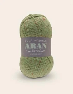 Sirdar Hayfield BONUS ARAN WITH WOOL Knitting Wool Yarn 400g- 664 Pale Sage - Picture 1 of 1