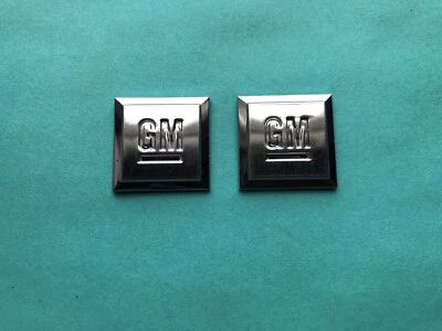 OEM USED GM Mark Of Excellence Emblem Chrome Pair Set Buick Cadillac Chevy GMC - Image 1 of 2