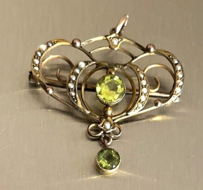 Antique Victorian 10k Gold Art Nouveau Brooch Pendant Peridot Seed Pearls - Image 1 of 4