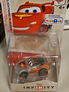 Figura Exclusiva Disney Infinity Lightning McQueen Variante Cristal ToysRUs - Imagen 1 de 3