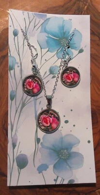 Cabochon Schmuckset Ohrringe Und Halskette Rose mit Instrument  - Bild 1 von 4