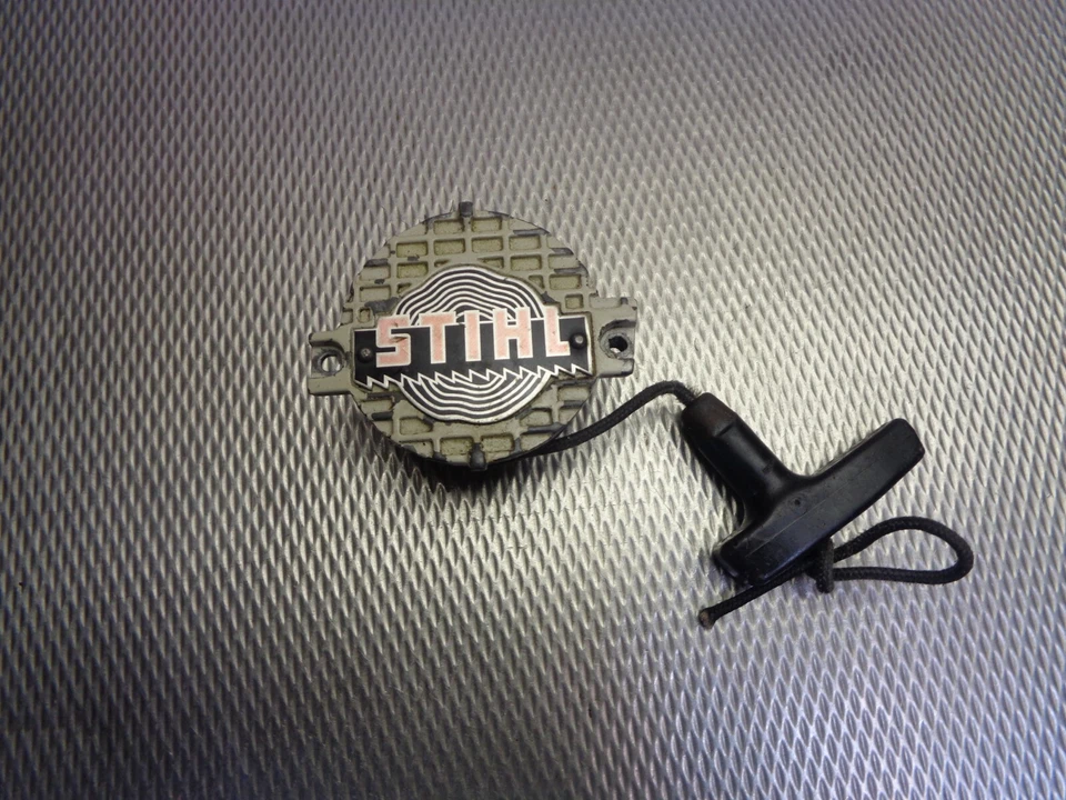 STIHL  FS200AV   Starter Handstarter Seilzug Feder, Zustand: gut - Bild 1 von 4