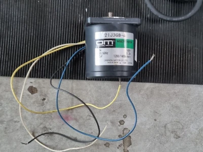 ORIENTAL MOTOR 2IJ3GB-A INDUCTION MOTOR 3W 100V 50/60HZ 0.2A - Image 1 of 4