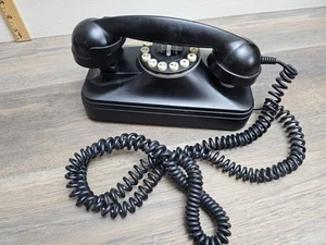 Pottery Barn Grand Wall Telephone Silver Phone 1990’s Retro Style with Cord - Zdjęcie 1 z 7
