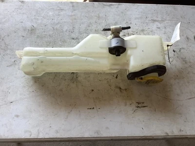 Wash Reservoir Fits 01-10 PT CRUISER 342622 - Image 1 of 4