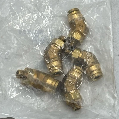Parker Brass DOT Air Brake 90 Degree Elbow 6 TB x -2 MNPT Push Connect 5 PK - Image 1 of 4