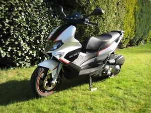 Gilera Runner ST 200 - Bild 1 von 8