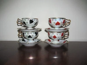 8 Stück SELTENE Vintage MCM Ucagco Kartenanzüge Glanzgeschirr Teetassen & Untertassen mit Fuß - Bild 1 von 9