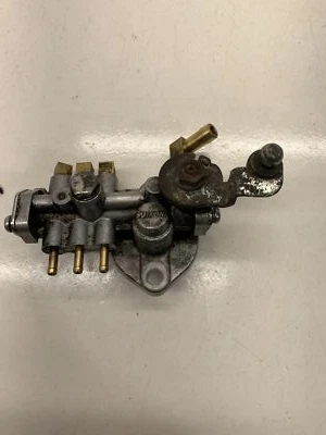 ASM., BOMBA, ACEITE - POLARIS 600 Rush 2013 Foto 1 de 4