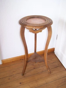 alte Blumensäule, Beistelltisch, Podest, Blumenständer - Bild 1 von 9